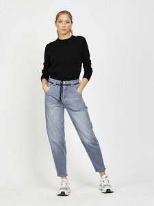 GANG JEANS Dżinsy - Tapered fit - w kolorze niebieskim rozmiar: W28. Niebieskie jeansy GANG JEANS, z aplikacjami, z jeansu, z podwyższonym stanem. Za 339,95 zł.