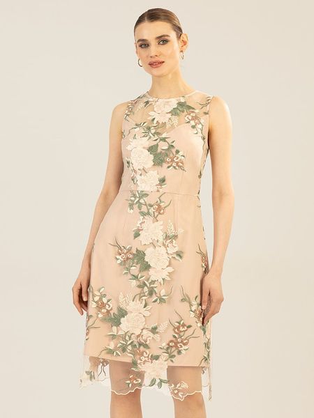 APART Sukienka w kolorze beżowym rozmiar: 36. Brązowe sukienki Apart, bez wzorów, bez kołnierzyka, bez ramiączek, mini. Za 240,99 zł.