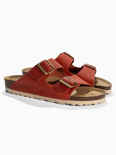 BACKSUN Klapki "Bali" w kolorze czerwonym rozmiar: 38. Czerwone klapki Backsun, bez wzorów, z materiału, z otwartym noskiem, bez obcasa. Za 131,43 zł.