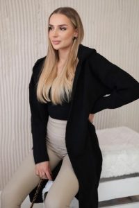 Sweter Kardigan z kapturem czarny. Czarne długie swetry KESI, l, z lycry, bez kołnierzyka, plus size. Za 218,51 zł.