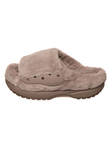 Crocs Kapcie "Classic Unfurgettable" w kolorze beżowym rozmiar: 38/39. Brązowe kapcie Crocs, bez wzorów, z materiału. Za 194,95 zł.