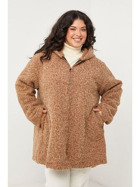 Curvy Lady Kurtka przejściowa w kolorze jasnobrązowym rozmiar: 40/42. Brązowe kurtki Curvy Lady, bez wzorów, bez kaptura. Za 139,54 zł.