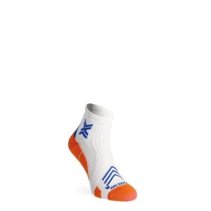 Skarpety biegowe X-Socks Run Expert Ankle. Białe skarpetki X-Socks, bez wzorów. Za 125,99 zł.