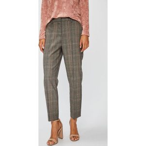 Vero Moda - Spodnie Vilian. Spodnie z wysokim stanem marki Vero Moda. W wyprzedaży za 129,90 zł.