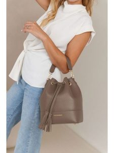 Lia Biassoni Skórzana torebka "Ancinale" w kolorze szarobrązowym - 25 x 27 x 17 cm rozmiar: onesize. Brązowe torebki klasyczne Lia Biassoni, bez wzorów, z materiału, na ramię, bez dodatków. Za 260,99 zł.