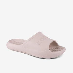 Klapki damskie Coqui Viki. Brązowe klapki Coqui, bez wzorów, z materiału, bez obcasa. Za 125,99 zł.