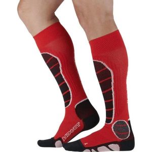 Skarpetki Monnet Freeride. Czerwone skarpetki MONNET, bez wzorów. Za 248,50 zł.