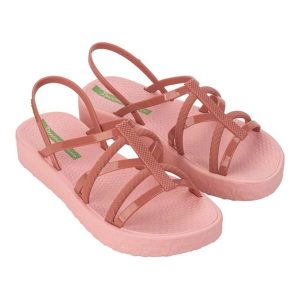 Sandały Ipanema Diversa Flatform 27238 BH330 różowe. Czerwone sandały bez wzorów, bez obcasa, bez zapięcia. Za 192,88 zł.