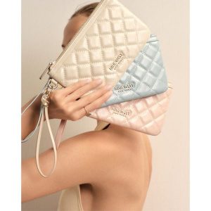 Torebka Nine West. Niebieskie torebki klasyczne Nine West, bez wzorów, bez dodatków. Za 99,99 zł.