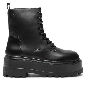 Trapery Calvin Klein Jeans. Czarne buty zimowe Calvin Klein Jeans, z jeansu, bez obcasa, bez zapięcia. Za 469,99 zł.