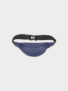 4F Nerka - granatowa Uniwersalny. Niebieskie nerki i saszetki 4f, bez wzorów, z syntetyku. W wyprzedaży za 29,99 zł.