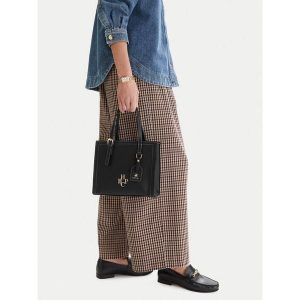 Torebka Beverly Hills Polo Club. Czarne kuferki Beverly Hills Polo Club, bez wzorów, bez dodatków. Za 219,99 zł.