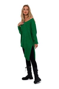 Asymetryczny Sweter Oversize - Szmaragdowy. Zielone swetry klasyczne MOE, uniwersalny, z materiału, z asymetrycznym kołnierzem. Za 246,90 zł.