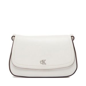 Torebka Calvin Klein. Białe listonoszki Calvin Klein, bez wzorów, bez dodatków. Za 409,99 zł.