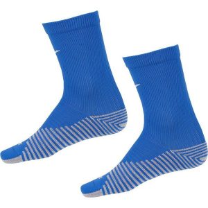 Skarpety sportowe uniseks Nike Dri-Fit Strike. Niebieskie skarpetki Nike, bez wzorów. Za 45,00 zł.