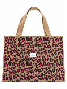 Zwillingsherz Shopper bag "Leo" w kolorze jasnobrązowym - 49 x 38 cm rozmiar: onesize. Brązowe shopper bag Zwillingsherz, bez wzorów, z materiału, na ramię, bez dodatków. Za 90,95 zł.