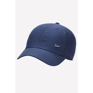 Czapka z daszkiem Nike Dri-Fit Club Unstructured Metal Swoosh. Niebieskie czapki Nike, bez wzorów, sportowe. Za 109,99 zł.
