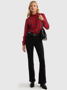 BIG STAR Koszula w kolorze czerwonym rozmiar: XS. Czerwone koszule Big Star, xs, z aplikacjami, bez kołnierzyka, bez ramiączek. Za 132,99 zł.