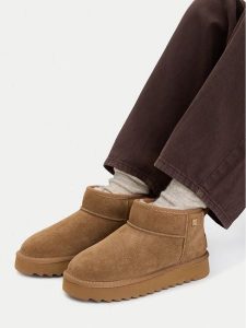 Nine West Śniegowce CEO-MENA-01 Brązowy jasny. Brązowe buty zimowe Nine West, ze skóry, bez obcasa, bez zapięcia. Za 259,99 zł.