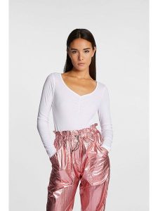 Rich & Royal Koszulka w kolorze białym rozmiar: XL. Białe bluzki Rich & Royal, xl, bez wzorów, bez kołnierzyka, bez ramiączek. Za 100,99 zł.