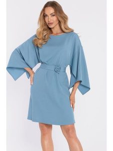 Made of emotion Sukienka w kolorze błękitnym rozmiar: XL. Niebieskie sukienki Made Of Emotion, xl, bez wzorów, z tkaniny, bez kołnierzyka, bez ramiączek, mini. Za 244,99 zł.