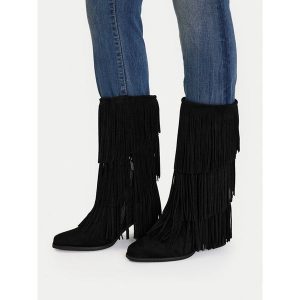 Kozaki JENNY. Czarne kozaki Jenny, bez wzorów, bez obcasa, na słupku, bez zapięcia. Za 229,99 zł.