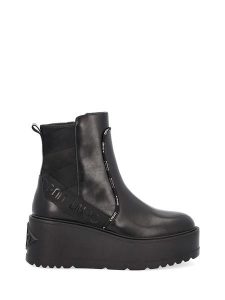 Liu Jo Skórzane botki w kolorze czarnym na platformie rozmiar: 38. Czarne botki Liu Jo, bez wzorów, ze skóry, bez obcasa, na platformie, bez zapięcia. Za 511,12 zł.