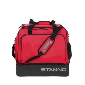 Torba sportowa Stanno Pro prime. Czerwone torby podróżne i sportowe STANNO, bez wzorów, na ramię. Za 238,00 zł.