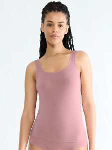 Sloggi Top "Go Sense" rozmiar: M. Różowe topy Sloggi, m, bez wzorów, bez kołnierzyka, bez ramiączek. Za 43,37 zł.