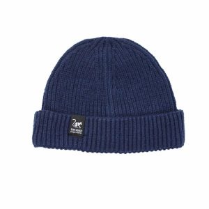 Czapka Docker – rozmiar uniwersalny – poliester z recyklingu (niebieska). Niebieskie czapki SURF MONKEY, bez wzorów, z materiału. Za 119,95 zł.