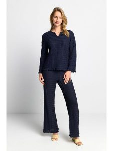 Rich & Royal Koszulka w kolorze granatowym rozmiar: XL. Niebieskie bluzki Rich & Royal, xl, bez wzorów, prążkowane, bez kołnierzyka, bez ramiączek. Za 127,35 zł.