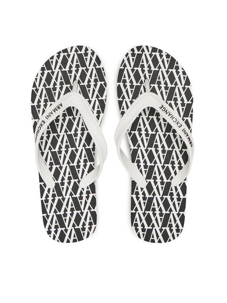 Armani Exchange Japonki XDQ010 XV700 T037 Czarny. Czarne klapki Armani Exchange, bez wzorów, z syntetyku, bez obcasa. Za 129,99 zł.