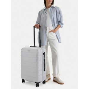 Walizka średnia GINO ROSSI. Szare walizki Gino Rossi, bez wzorów, średnie. Za 279,99 zł.