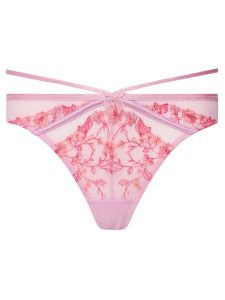 Hunkemöller Stringi Lillia 204602 Fioletowy. Fioletowe stringi Hunkemöller, bez wzorów, z syntetyku. Za 49,99 zł.