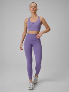 Legginsy fitness z wysokim stanem i kieszonką damskie. Czerwone legginsy 4f, bez wzorów, z dzianiny, z podwyższonym stanem, długie. Za 129,99 zł.