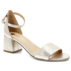 Złote Sandały Armodo Eleganckie Obuwie Damskie Na Obcasie. Żółte sandały Armodo, bez wzorów, ze skóry, bez obcasa, na obcasie, bez zapięcia. Za 349,00 zł.