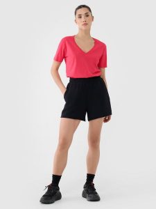 4F Spodenki dresowe z modalem damskie - czarne XXL. Czarne szorty 4f, bez wzorów, z dresówki, sportowe. W wyprzedaży za 99,99 zł.
