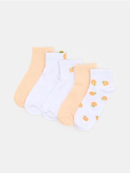 Bawełniane skarpetki z motywem brzoskwiń 5 pack - pomarańczowy. Brązowe skarpetki Sinsay, bez wzorów, z bawełny. Za 15,99 zł.