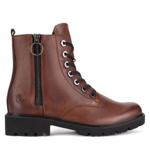 Trzewiki Remonte. Brązowe botki Remonte, bez wzorów, bez obcasa, na płaskiej podeszwie, bez zapięcia. Za 399,99 zł.