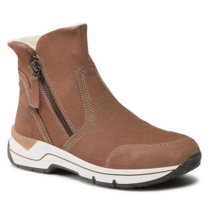 Botki Go Soft. Brązowe botki Go Soft, bez wzorów, bez obcasa, na płaskiej podeszwie, bez zapięcia. Za 269,99 zł.