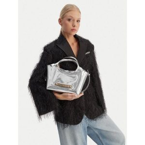 Torebka LOVE MOSCHINO. Szare torebki klasyczne LOVE MOSCHINO, bez wzorów, bez dodatków. Za 656,99 zł.