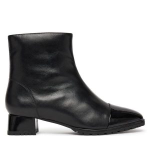 Botki Ara. Czarne botki Ara, bez wzorów, bez obcasa, na słupku, bez zapięcia. Za 499,99 zł.