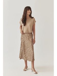 TATUUM Spódnica w kolorze beżowym rozmiar: 38. Brązowe spódnice Tatuum, bez wzorów, z wiskozy, midi. Za 172,95 zł.