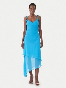 Guess Sukienka koktajlowa W6GKAD W2526 Niebieski Regular Fit. Niebieskie sukienki Guess, z aplikacjami, z syntetyku, wizytowe, bez kołnierzyka, bez ramiączek. Za 608,99 zł.