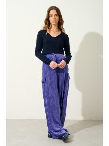 AUTHENTIC CASHMERE Kaszmirowy sweter "Galise" w kolorze granatowym rozmiar: M. Niebieskie swetry oversize AUTHENTIC CASHMERE, m, bez wzorów, z kaszmiru, bez ramiączek. Za 237,17 zł.
