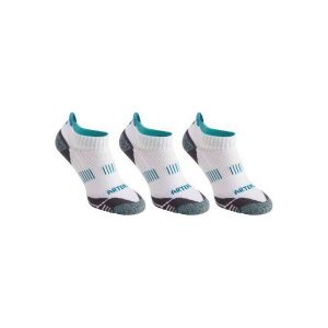 Skarpety sportowe RS900 3 pary. Skarpetki marki ARTENGO. W wyprzedaży za 29,99 zł.