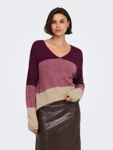JDY Sweter "Elanora" w kolorze bordowo-beżowo-jagodowym rozmiar: S. Brązowe swetry oversize JDY, s, bez wzorów, bez ramiączek. Za 109,95 zł.