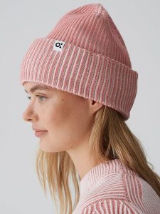 OPUS Czapka beanie w kolorze jasnoróżowym rozmiar: onesize. Różowe czapki Opus, bez wzorów, z materiału. Za 96,60 zł.