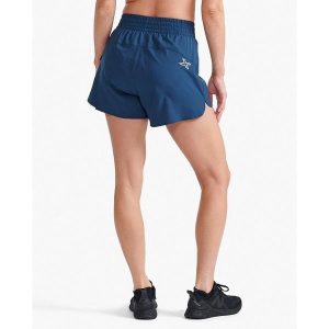 Szorty damskie 2XU Aero Hi-Rise 4". Niebieskie szorty 2XU, bez wzorów. W wyprzedaży za 133,60 zł.