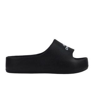 ONeill Klapki O'Neill Linha 90251015 25Y czarne. Czarne klapki bez wzorów, bez obcasa, na platformie. Za 139,30 zł.